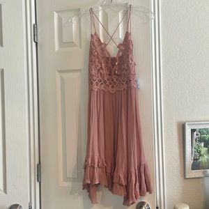 Free People One Adella Slip L in Rose